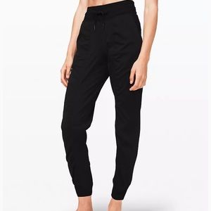 Lulu lemon dance studio joggers